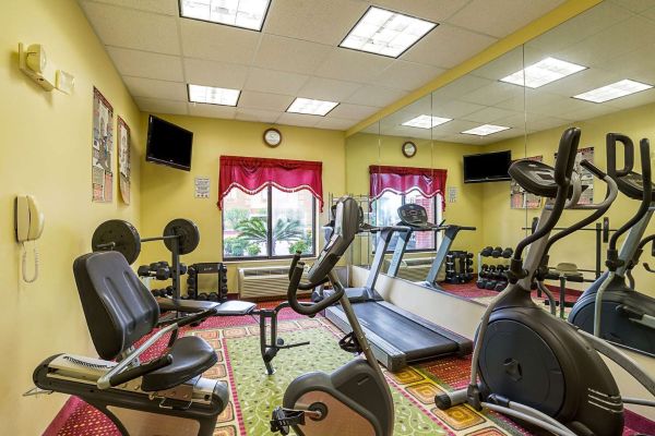 Comfort Inn & Suites (Port Arthur)